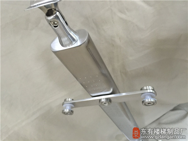 單扁管狀玻璃不銹鋼樓梯立柱DY-8179加厚一體托片