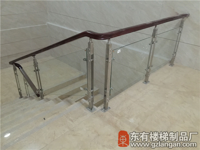 看看樓梯間正體效果