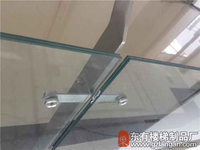 海珠區海事法院不銹鋼玻璃欄桿 激光成型刀頭