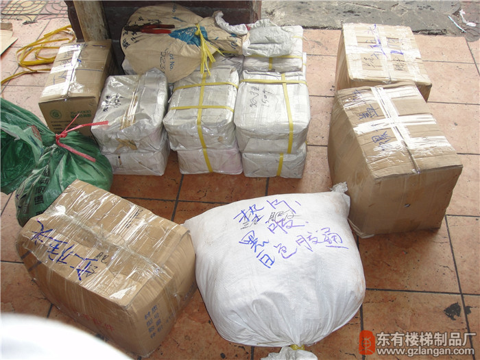 不銹鋼玻璃配件掛件DLPJ_130包裝