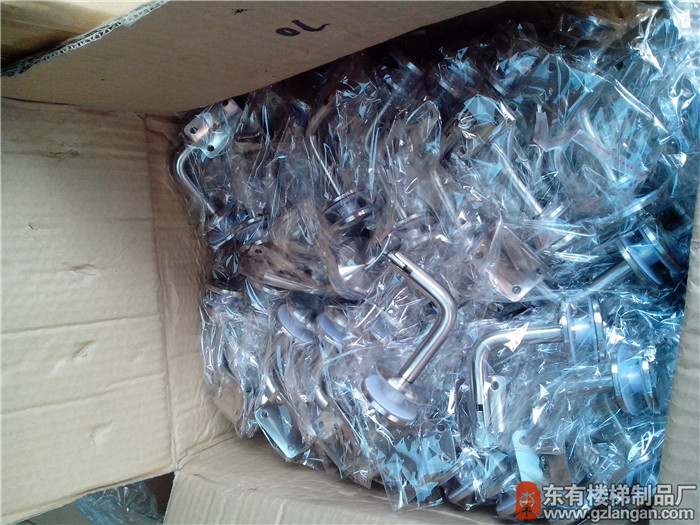不銹鋼玻璃托面管托DLPJ_208實(shí)拍多個(gè)