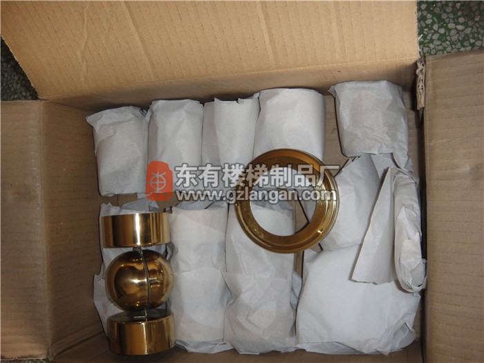鍍鈦金不銹鋼裝飾蓋DLPJ-192單個實拍1