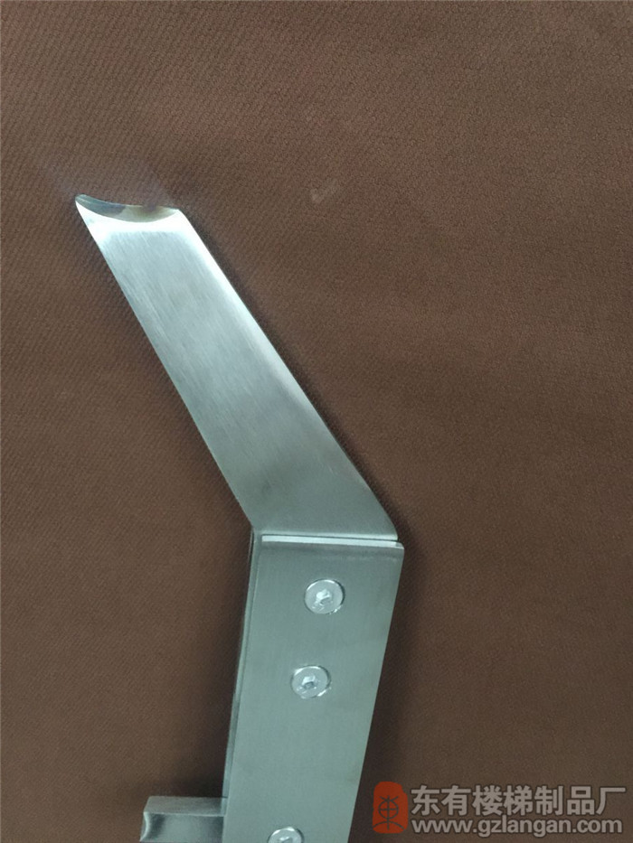 實心單扁不銹鋼穿管欄桿立柱DIY-006實拍刀頭