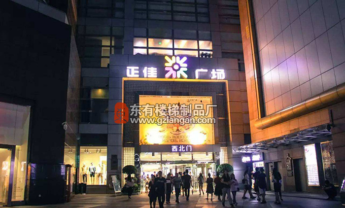 工程：正佳商場玻璃欄桿