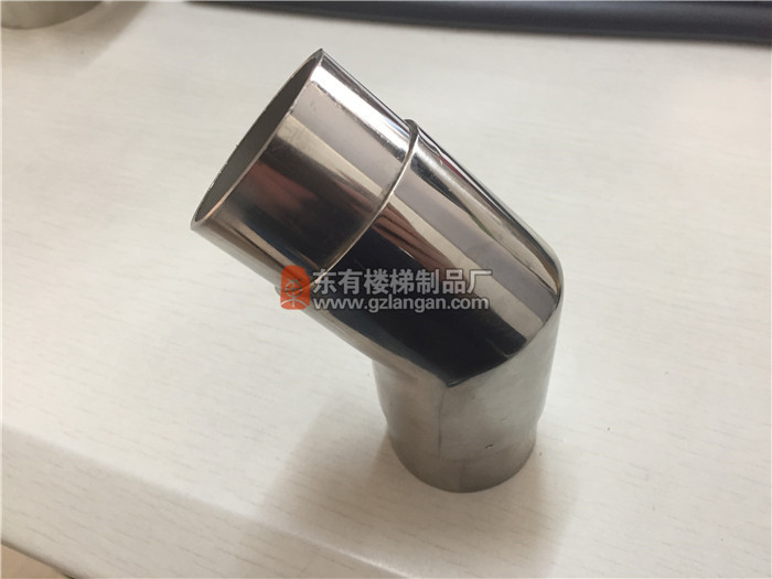 精鑄45度不銹鋼彎頭DLPJ-122A實拍3