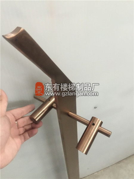 表面拉絲玫瑰金處理
