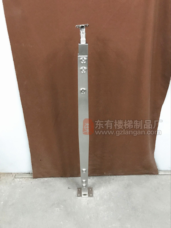 1000*55*4mm雙扁立柱