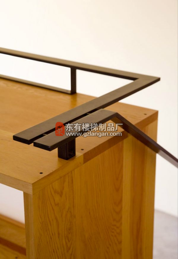 用心設(shè)計(jì)的樓梯與扶手 細(xì)節(jié)決定成敗（四）2