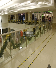 中華廣場中庭商場欄桿個性化立柱